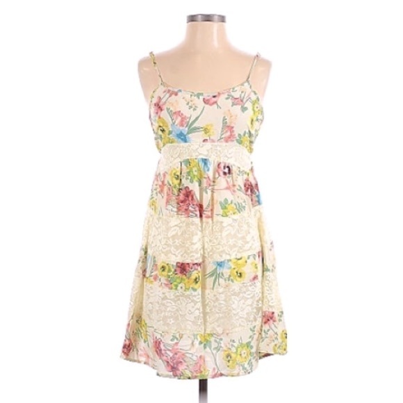 On Twelfth Floral Lace Casual Dress l Size S - Picture 1 of 5